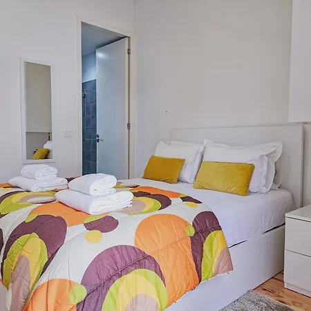 Apartment Loft W. Private Balcony And Ac Few Steps To River Porto