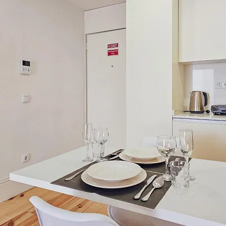 Apartman Loft W. Private Balcony And Ac Few Steps To River