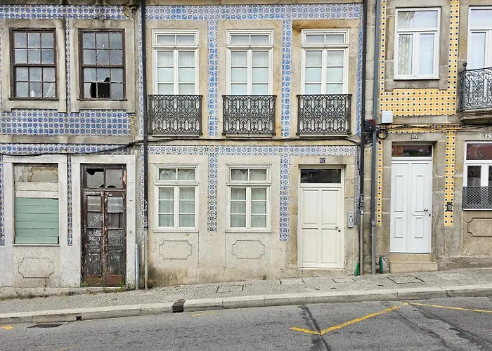 Loft W. Private Balcony And Ac Few Steps To River *