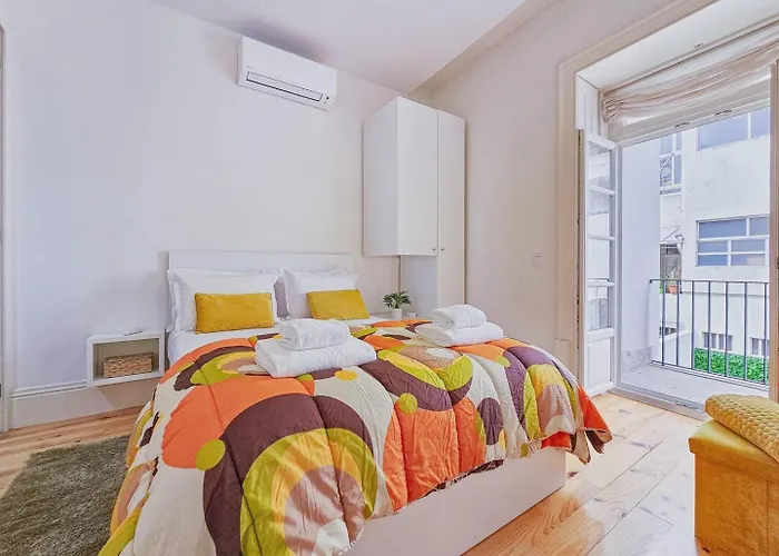 Apartman Loft W. Private Balcony And Ac Few Steps To River *