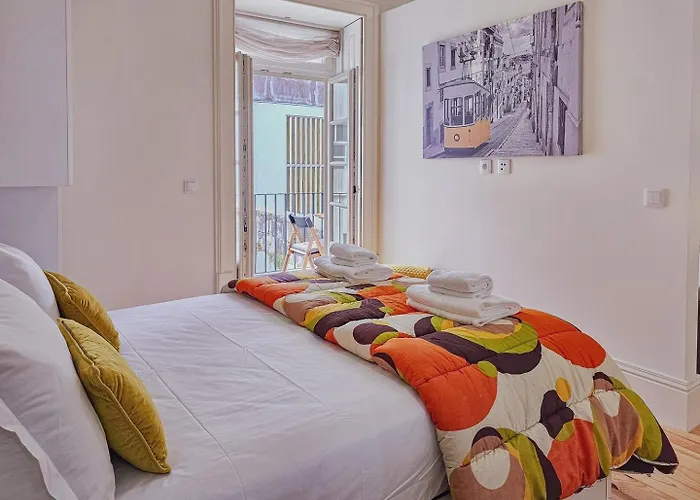 Loft W. Private Balcony And Ac Few Steps To River Oporto